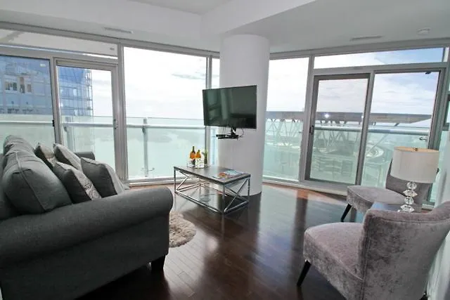 Presidential 2Br Plus 1 Condo, Entertainment District - Downtown With Cn Tower View, Balcony, Pool & Hot Tub Toronto Kanada