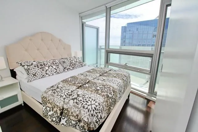 Presidential 2Br Plus 1 Condo, Entertainment District - Downtown With Cn Tower View, Balcony, Pool & Hot Tub Toronto 0*,  Canada