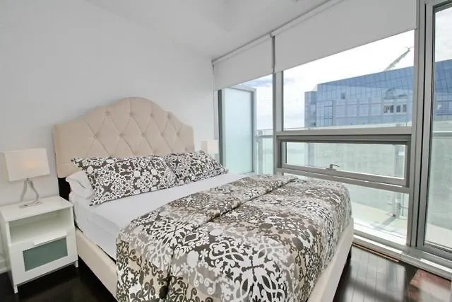 Presidential 2Br Plus 1 Condo, Entertainment District - Downtown With Cn Tower View, Balcony, Pool & Hot Tub Toronto 0*,  Canada